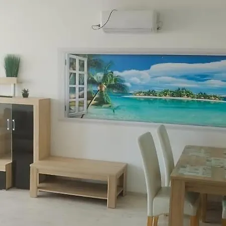 Nice Apartment Апартаменты